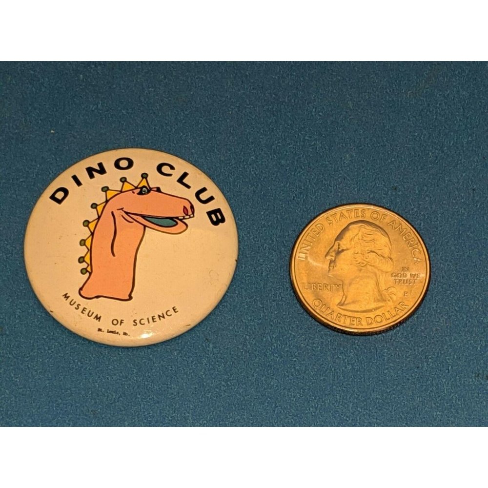 Vintage "Dino Club" Dinosaur MUSEUM OF SCIENCE ST LOUIS MO Pinback PIN BUTTON